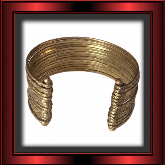 Gold Cuff Bracelet #P72 - Picture 2 of 2